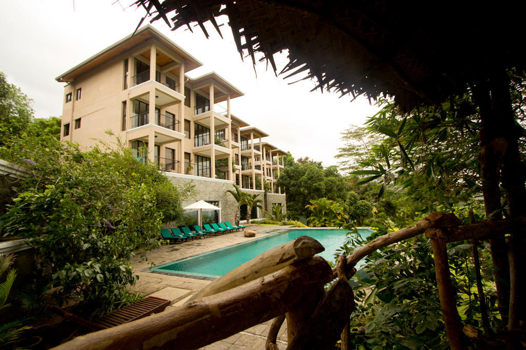 Randholee Resort & Spa Канди Екстериор снимка