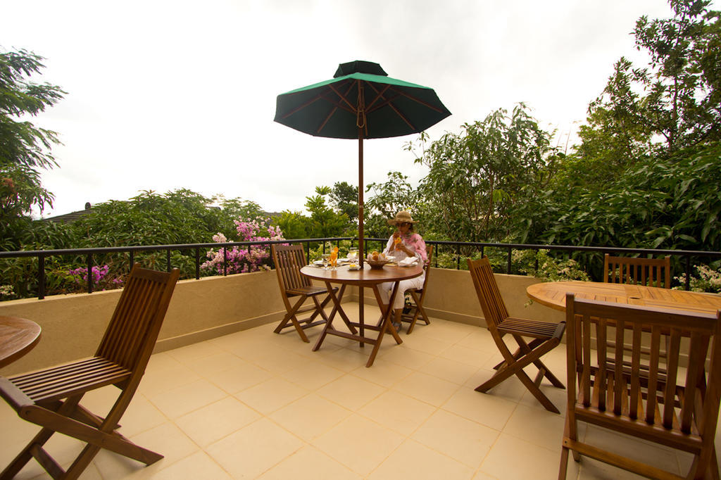 Randholee Resort & Spa Канди Екстериор снимка